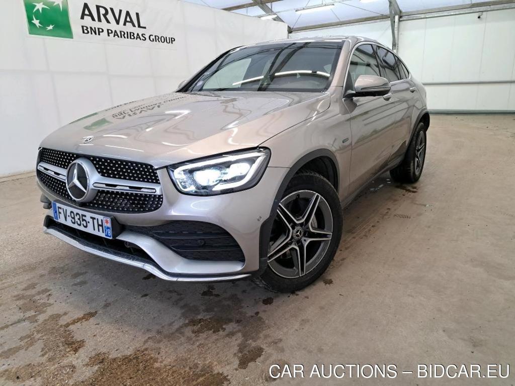 MERCEDES-BENZ GLC Coupe / 2019 / 5P / Coupé GLC 300 e AMG Line 4Matic