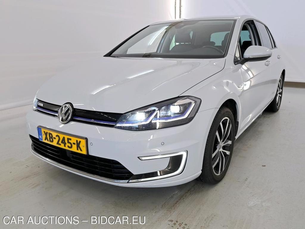 Volkswagen Golf e-Golf auto 5d