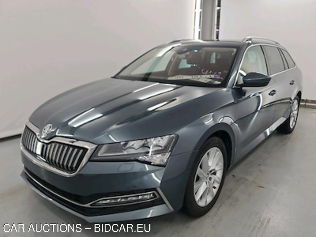 Skoda Superb combi 1.4 TSI PHEV 160KW DSG6 STYLE Premium Corporate Plus Safety