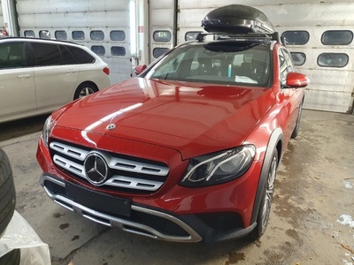 Mercedes-Benz E-Klasse E 220 d 4MATIC T All-Terrain Autom.