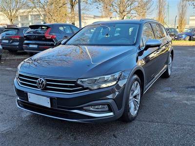 VOLKSWAGEN PASSAT / 2019 / 5P / STATION WAGON VAR.2.0TDI SCR 140KW BMT DSG 4MOT ALLTR.