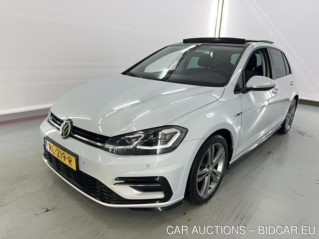 Volkswagen Golf 1.0 TSI 7-DSG Highline Business R 5d