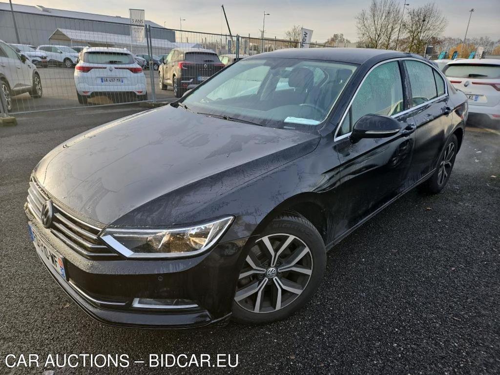 VOLKSWAGEN Passat / 2014 / 4P / Berline 2.0 TDI 150 DSG7 Confortline BMT