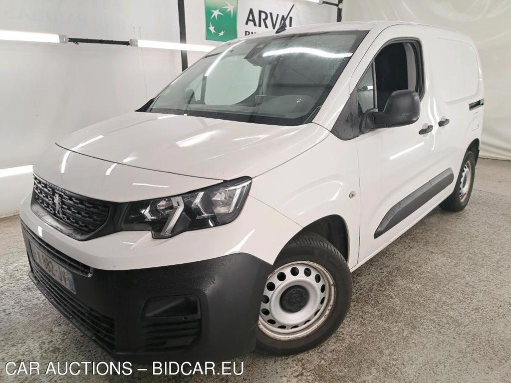 PEUGEOT Partner / 2018 / 4P / Fourgonnette BHDI 100 S&amp;S STANDARD 100 S&amp;S0KG PREMIUM