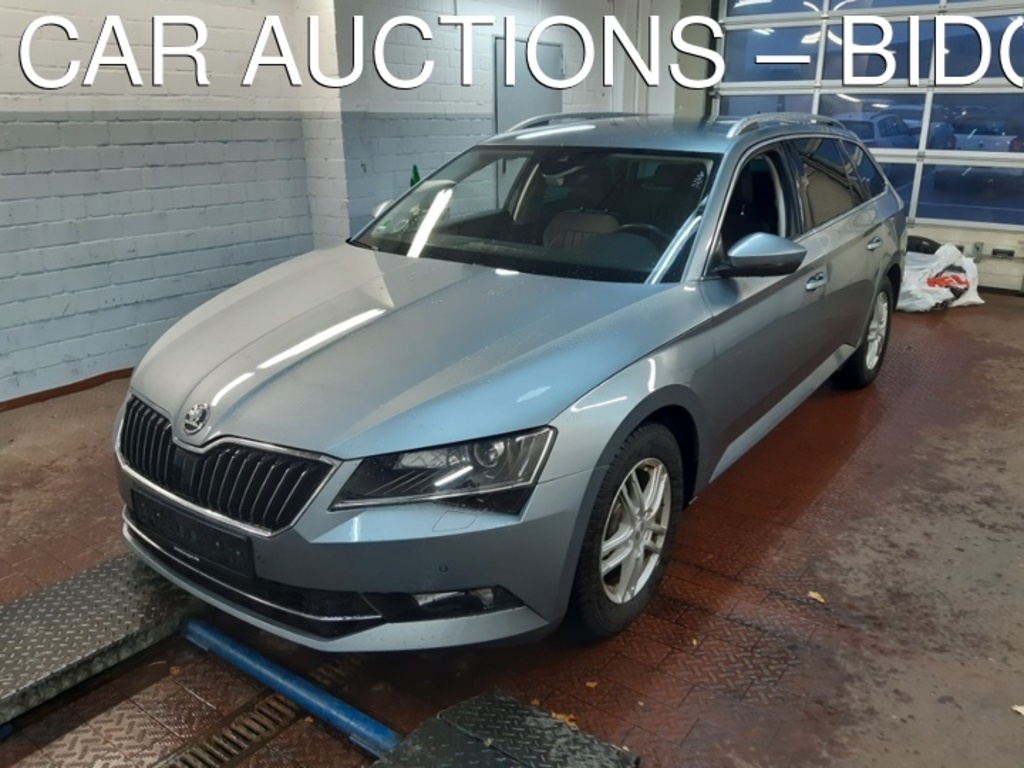 Skoda Superb 2.0 TDI SCR 140kW DSG Premium Edit Combi