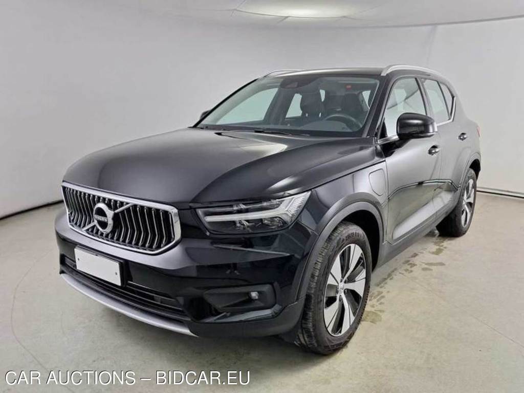 VOLVO XC40 / 2017 / 5P / SUV T4 PLUG-IN HYBRID AUTO RECH INSCRIP EXPR