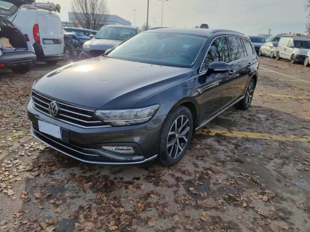 VOLKSWAGEN PASSAT / 2019 / 5P / STATION WAGON VAR.2.0TDI SCR 140KW EXEC.BMT DSG