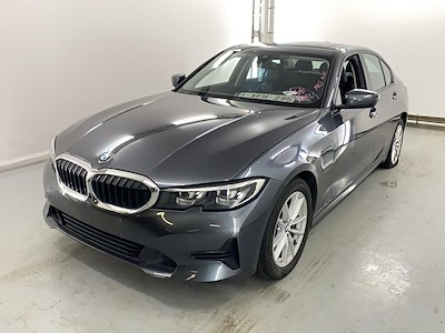 BMW 3 - 2019 330eA PHEV business pack plus