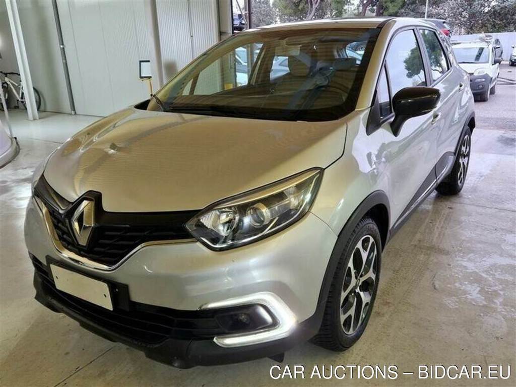 RENAULT CAPTUR / 2017 / 5P / CROSSOVER 0.9 TCE 90CV BUSINESS