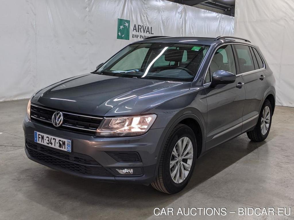 VOLKSWAGEN Tiguan / 2016 / 5P / SUV 2.0 TDI 150 BVM6 Confortline Business