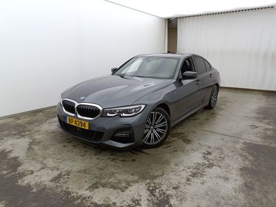 BMW 3 - 2019 330i 258 OPF (EU6d-TEMP) 4d Sport Auto