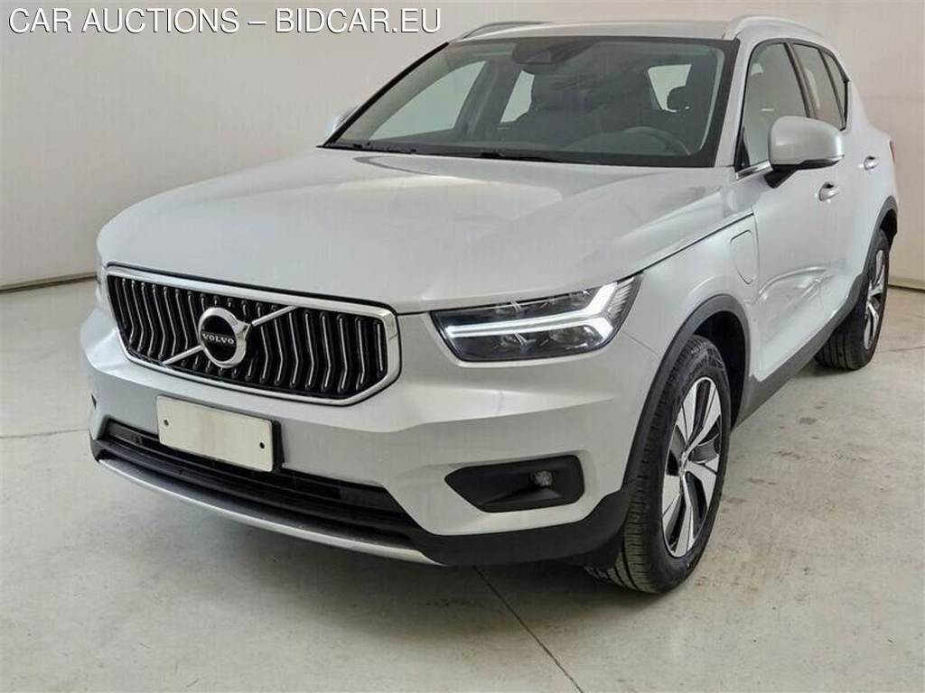 VOLVO XC40 / 2017 / 5P / SUV T5 PLUG-IN HYBRID AUTO RECH INSCRIP EXPR