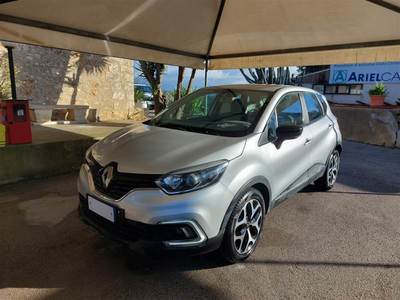 RENAULT CAPTUR / 2017 / 5P / CROSSOVER 0.9 TCE 90CV BUSINESS