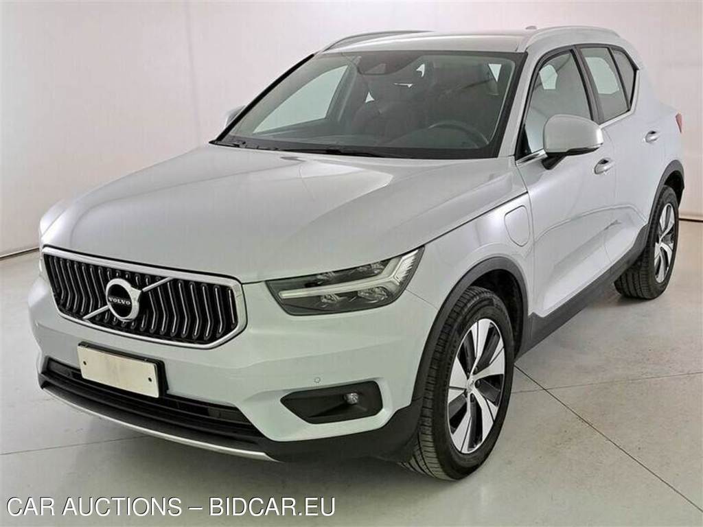 VOLVO XC40 / 2017 / 5P / SUV T5 PLUG-IN HYBRID RECH INSCRIP EXPR MY21