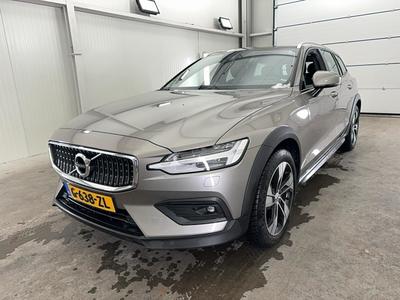Volvo V60 Cross Country D4 AWD Geartronic Momentum 5d