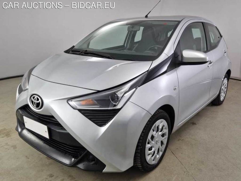 TOYOTA AYGO CONNECT / 2018 / 5P / BERLINA 1.0 VVT-I X-BUSINESS MY19