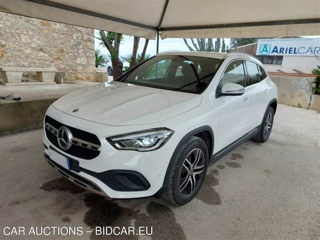 MERCEDES-BENZ GLA / 2020 / 5P / CROSSOVER GLA 200 D AUTOMATIC 4MATIC SPORT PLUS