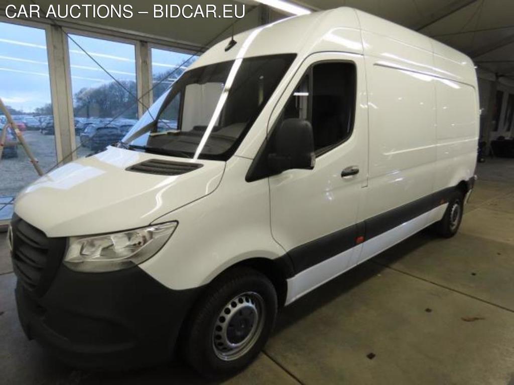 Mercedes-Benz Sprinter III Kasten FWD  211/214 CDI FWD L2   84KW  MT6  E6