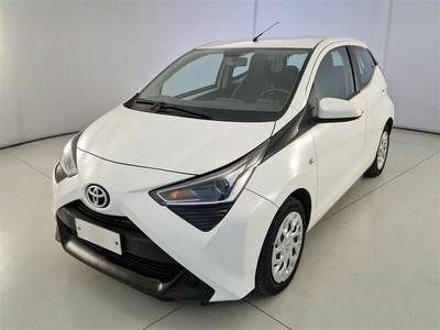 TOYOTA AYGO CONNECT / 2018 / 5P / BERLINA 1.0 VVT-I X-BUSINESS MMT MY19