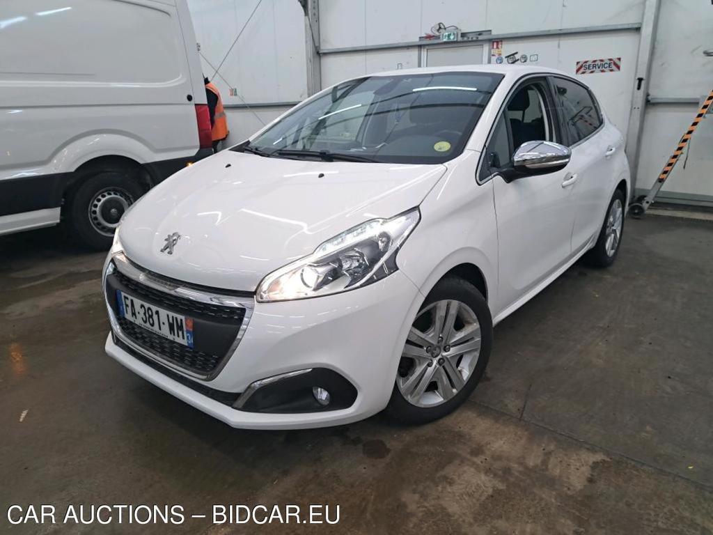 PEUGEOT 208 / 2015 / 5P / Berline &amp;BLUEHDI 100 в‚¬6.c S&amp;S ALLURE BUSINESS