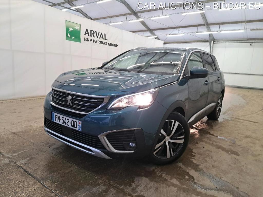 PEUGEOT 5008 / 2016 / 5P / SUV BlueHDi 130 S&amp;S ALLURE