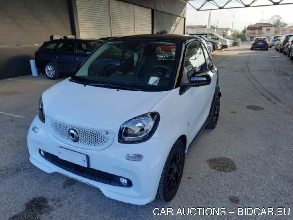 SMART FORTWO COUPÈ / 2014 / 3P / COUPE 90 0.9 66KW TURBO SUPERPASSION TWINAMIC
