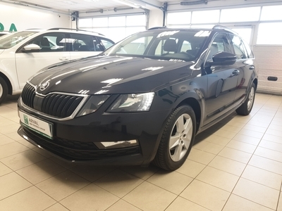 Skoda Octavia Combi  (5E5)(03.2017-&amp;gt;) Oct.Com.1.6TDI 115 Ambition AT