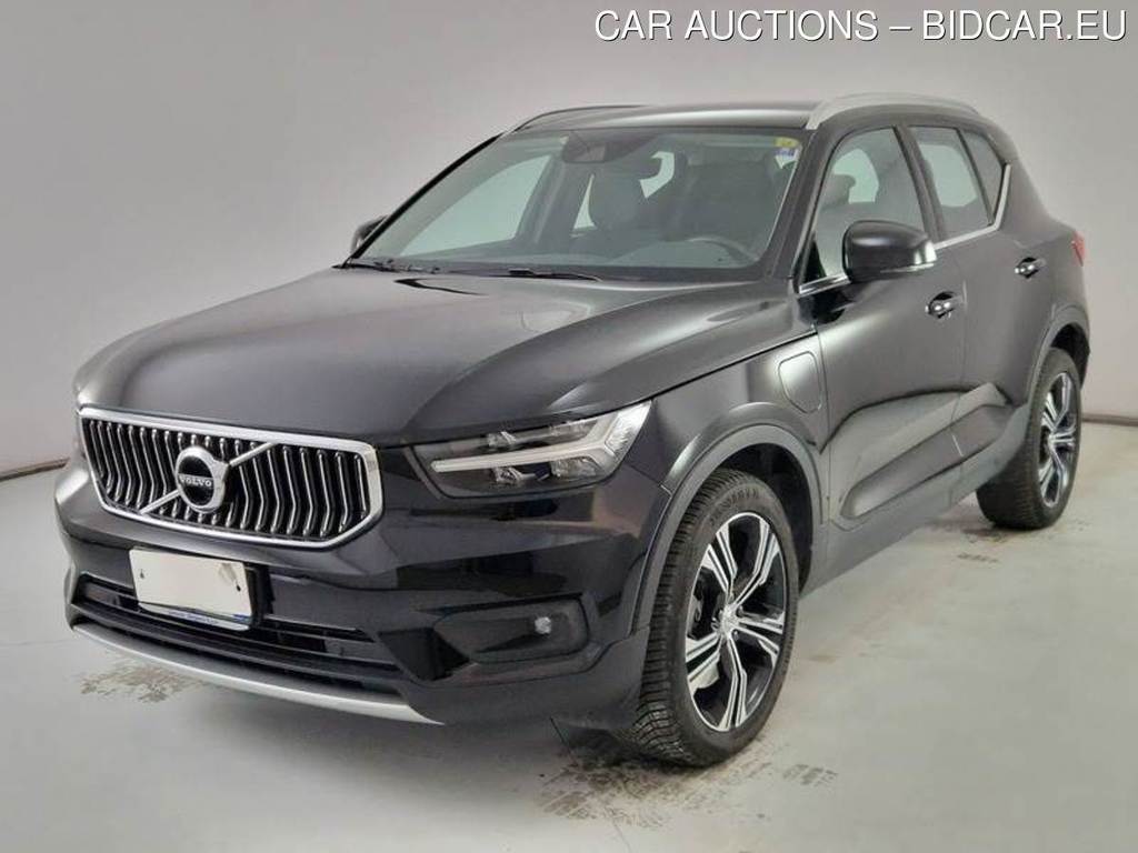 VOLVO XC40 / 2017 / 5P / SUV T5 PLUG-IN HYBRID RECH INSCRIP EXPR