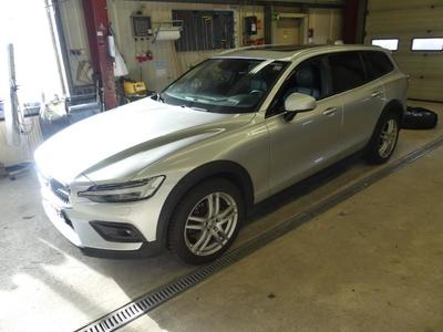 VOLVO V60 Cross Country B4 D AWD Geartronic Pro 5d 145kW