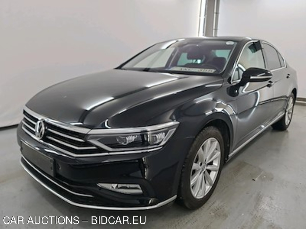 Volkswagen Passat 1.5 TSI ELEGANCE BUSINESS