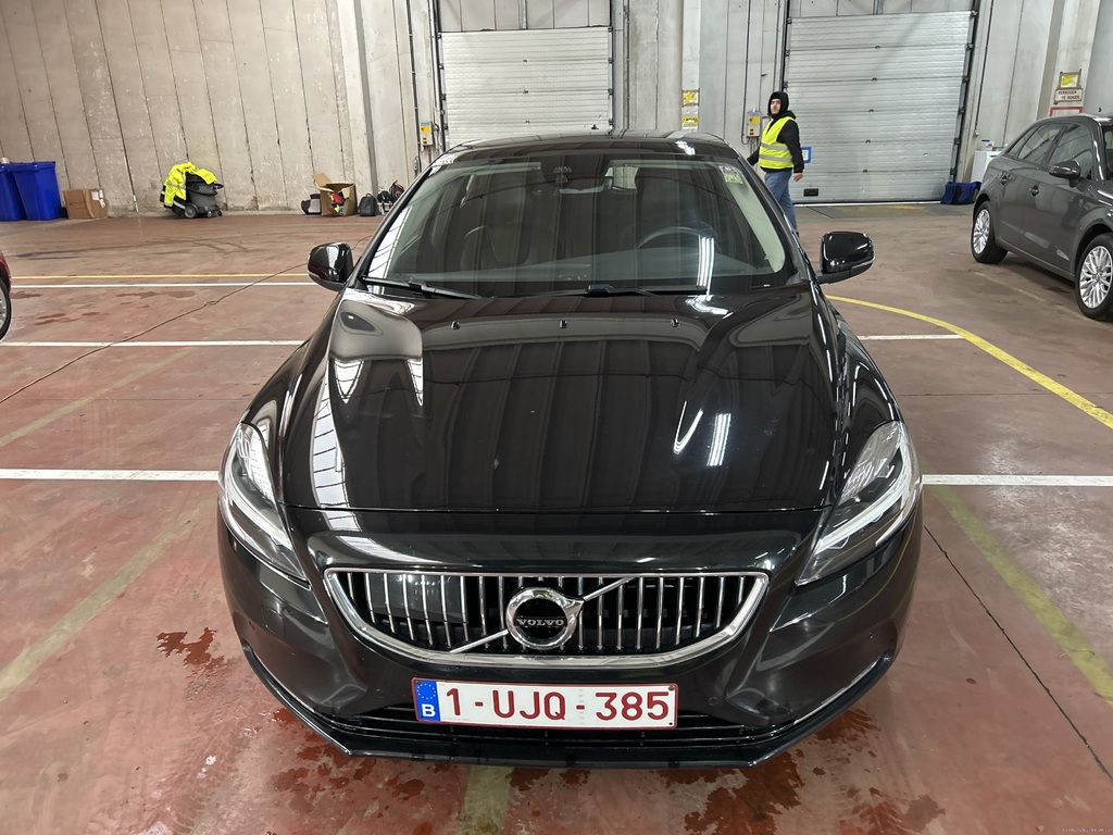 Volvo, V40 FL&#039;16, Volvo V40 T2 Eco Geartronic Inscription 5d