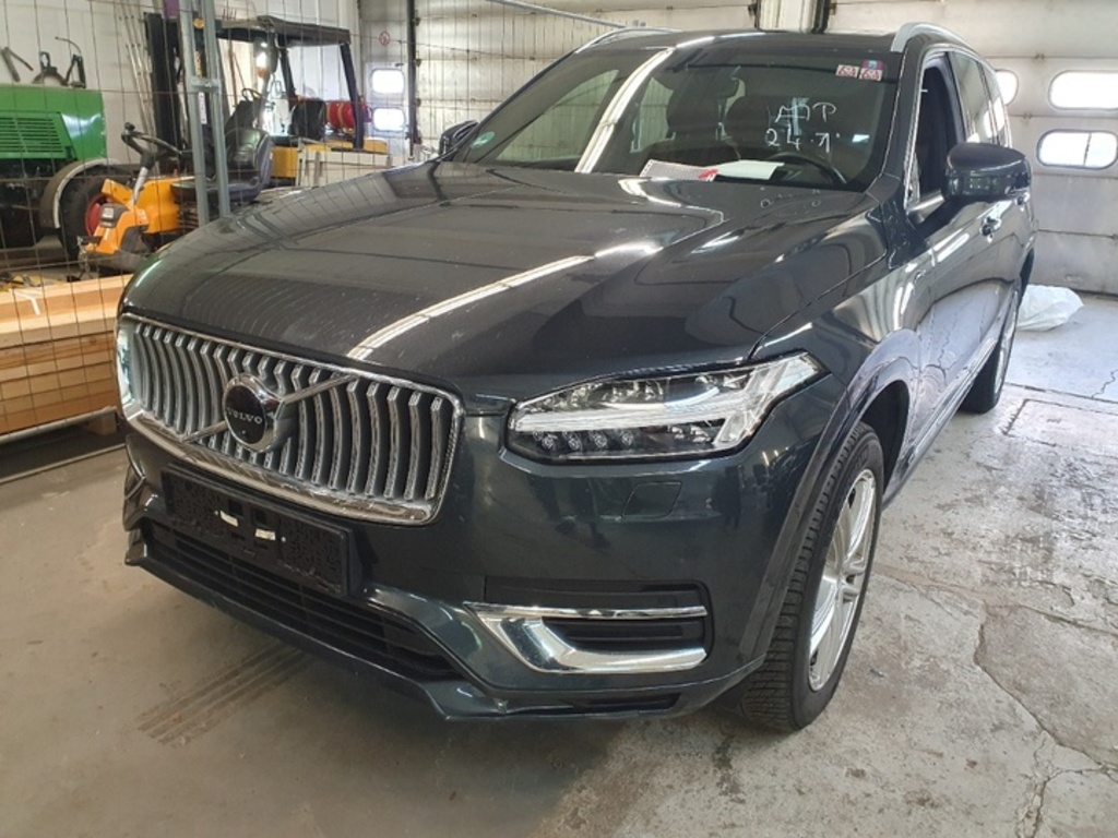 Volvo XC90 T8 Geart Recharge Inscription Expression