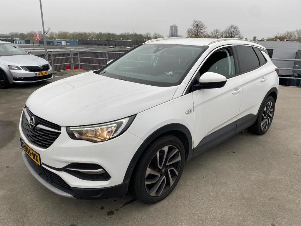 Opel Grandland X 1.2 Turbo Bus. Ex.