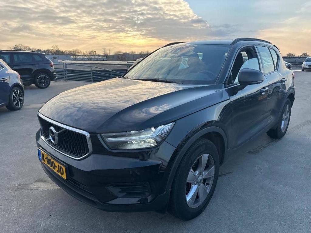 Volvo XC40 1.5 T2 Moment. Core