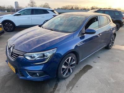 Renault MEGANE 1.3 TCe Bose