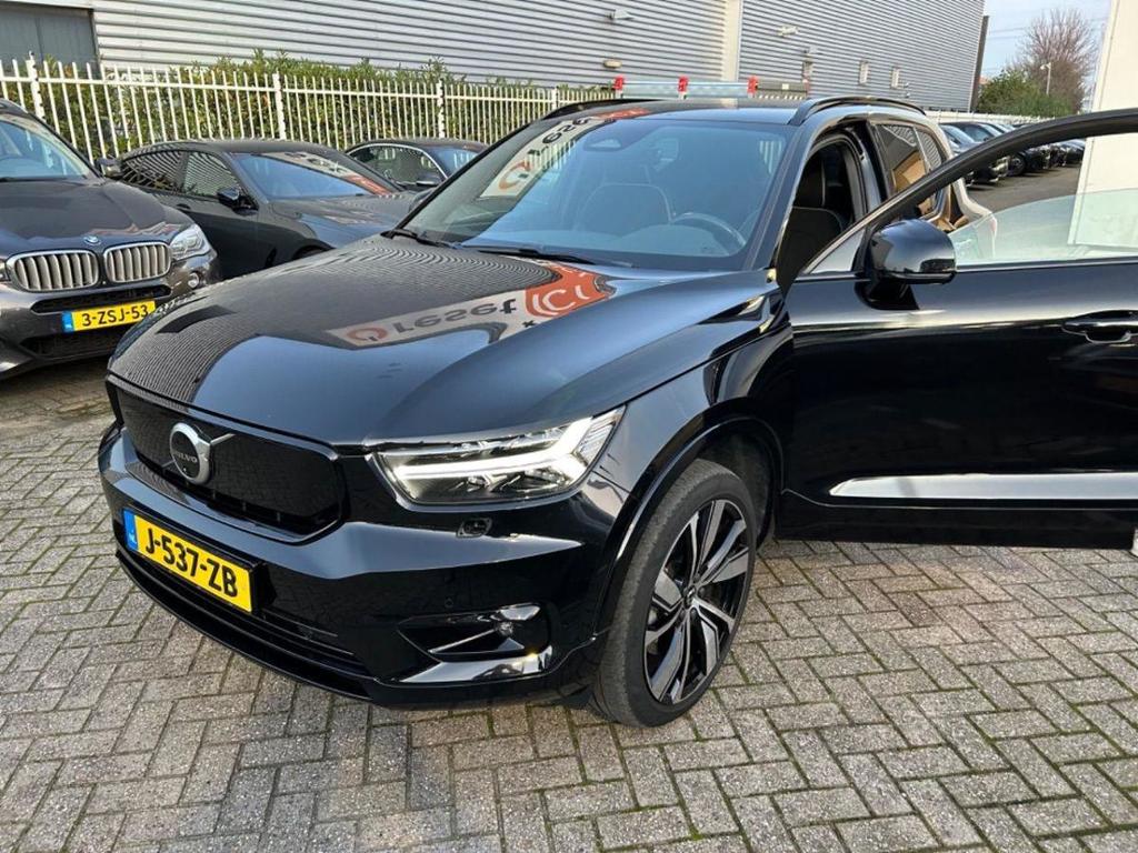 Volvo XC40 Recharge P8 AWD RDes