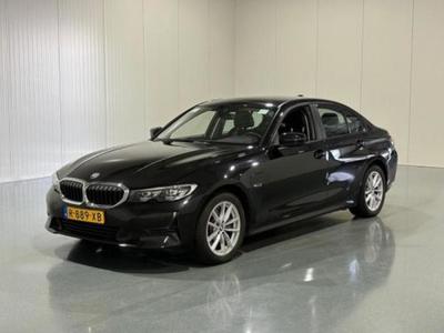 BMW 3-serie 320e Bns Ed. Pl.