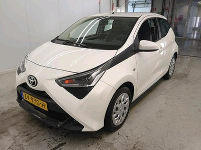 TOYOTA Aygo 1.0 VVT-i x-play limited