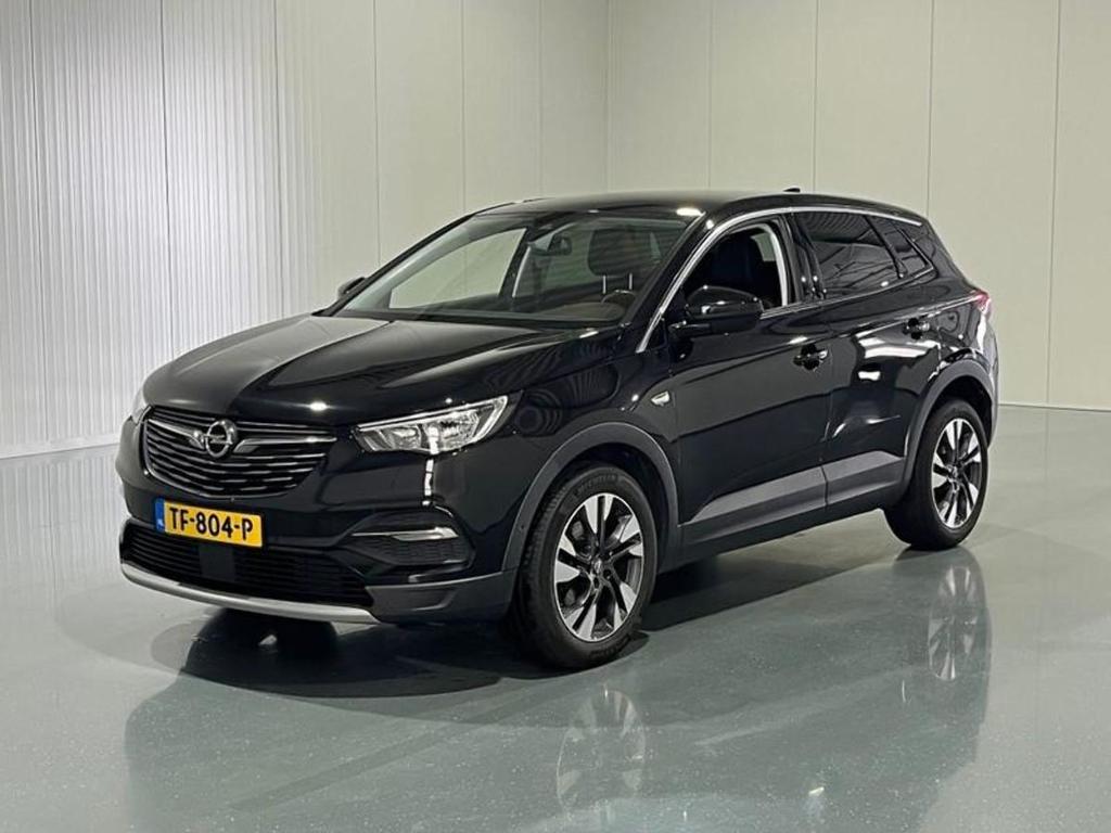 OPEL Grandland X 1.2 Turbo Business Executive