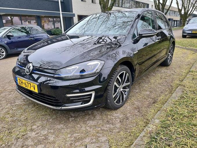 Volkswagen e-Golf e-Golf