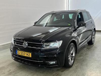 VOLKSWAGEN Tiguan 1.5 TSI ACT Automaat Highline Busines..