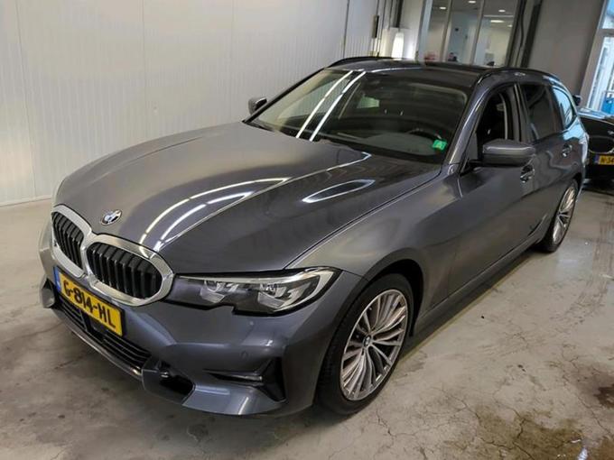 BMW 3-serie Touring Touring 330i Automaat Introduction ..