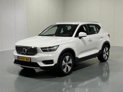 VOLVO XC40 1.5 T4 Recharge Inscription Expression