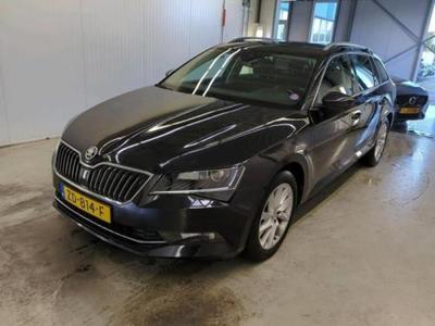 SKODA Superb Combi Combi 1.5 TSI ACT Ambition Business