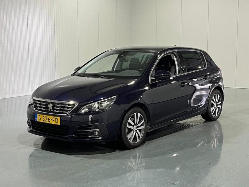 PEUGEOT 308 1.2 PureTech 130pk Blue Lease Premium Pano