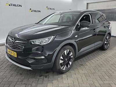 OPEL Grandland X 1.2 Turbo Business Executive