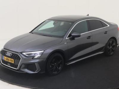 AUDI A3 Limousine 1.0 30 TFSI 110pk S Tronic S Edition Glazen Panodak