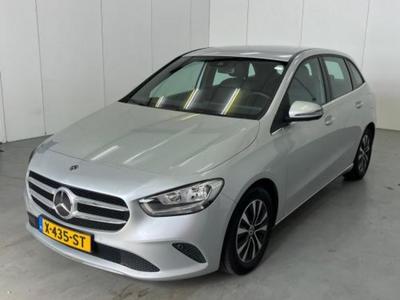 MERCEDES-BENZ B-klasse 180d Premium