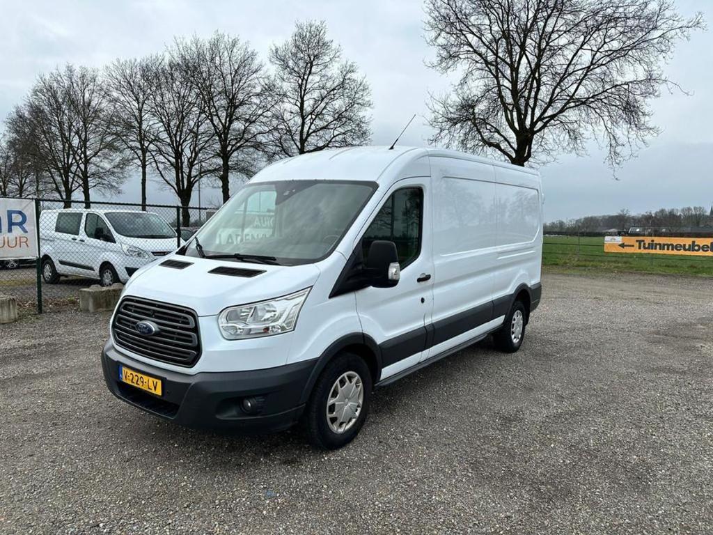 FORD Transit 350 2.0 TDCI 131pk L2H2 3Pers. Airco Navig..