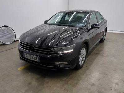 VOLKSWAGEN PASSAT Berline Business 1.6 TDI 120CV BVA7 ..